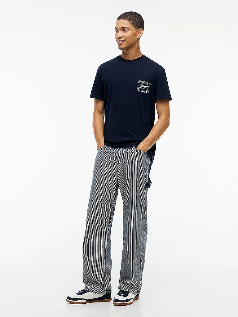 Vêtements Tommy Jeans Tjm Reg Sign Flag Ss pour Homme - vue 4